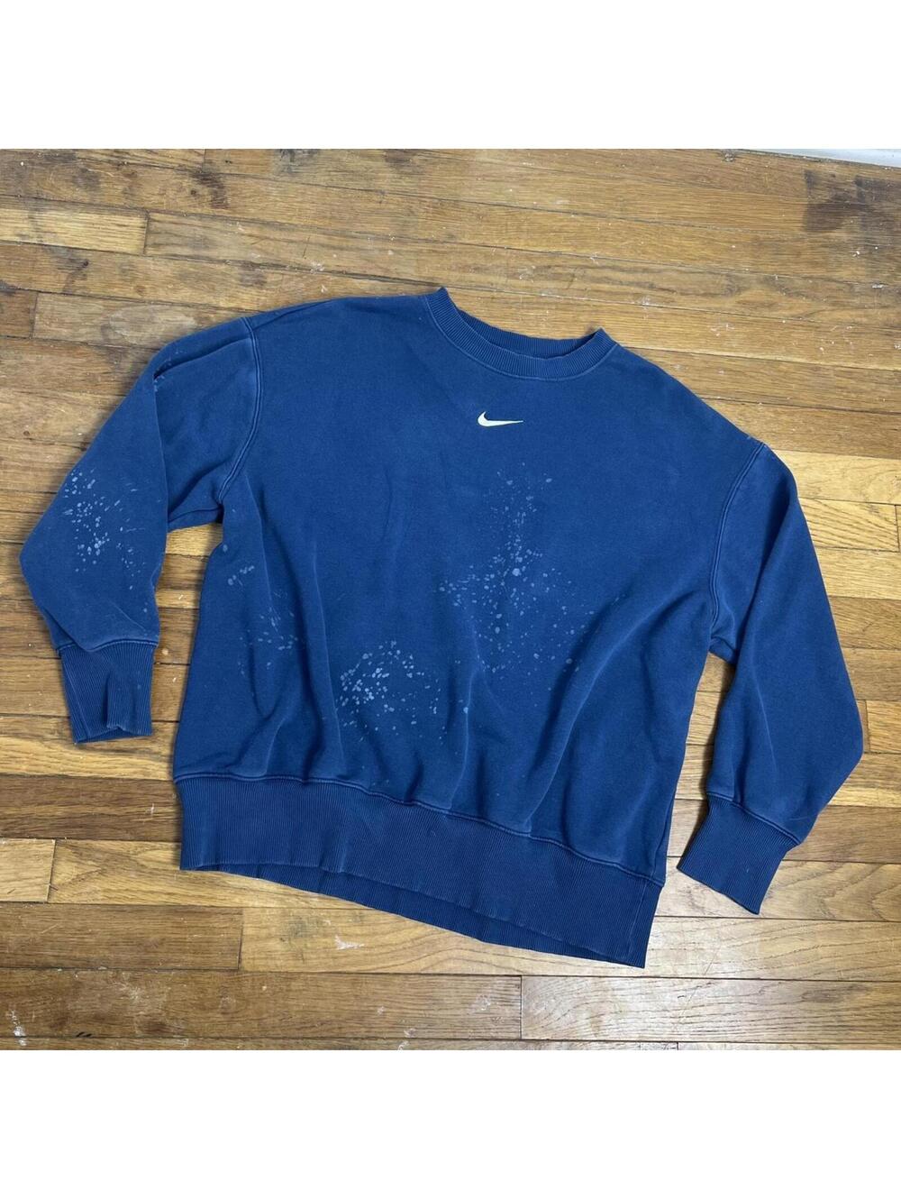 Nike 90s style paint splatter crewneck